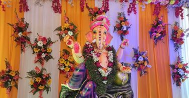 नोएडा के सेक्टर 78 स्थित अंतरिक्ष गोल्फ व्यू 2 सोसाइटी में मनाया गया गणेश पूजा