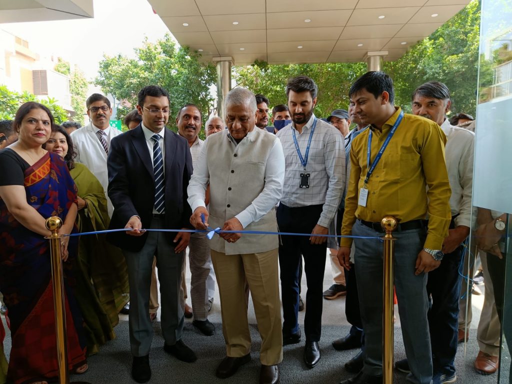 मैक्स अस्पताल में हार्ट इमरजेंसी रूम को किया गया लॉन्च